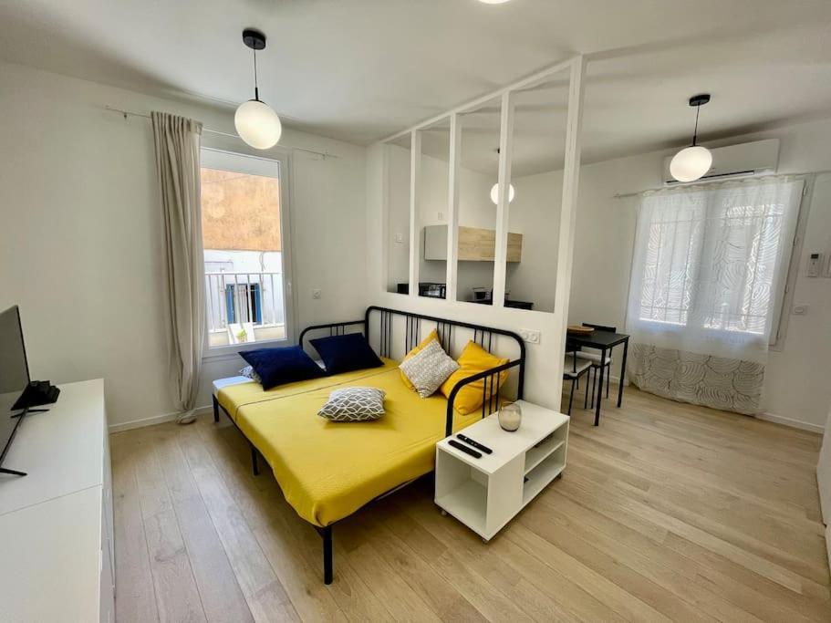 Studio Entierement Renove, Situe Au Coeur Du Quartier Haut セット エクステリア 写真